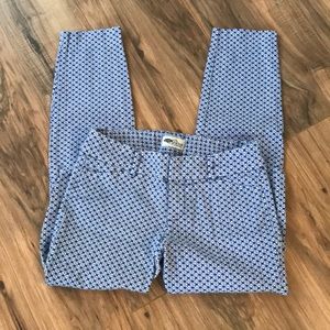 Old Navy pixie pants, size 2